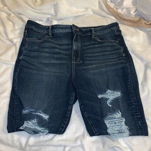 AE Super High-Rise Distressed Jeggings